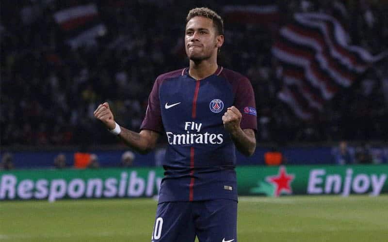 Neymar confessa: "Nel 2014 rischiai la paralisi: non sentivo nulla"