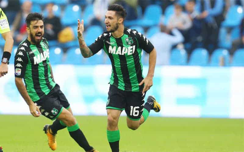 Sassuolo-Fiorentina 1-0, ai neroverdi basta un gol di Politano: salvezza vicina