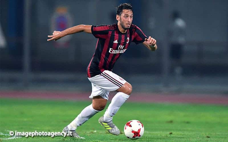 Napoli-Milan, le ultime da Milanello: Biglia no, Calhanoglu 'ni'.