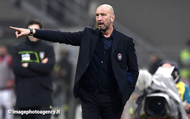 Crotone, Zenga: "Sul mercato nessuno stravolgimento. Sullo scudetto la penso come Allegri"