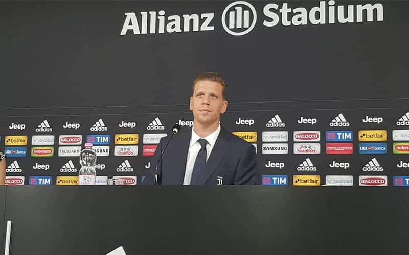 Juventus, Szczesny si presenta: "Buffon &egrave; una leggenda, posso solo imparare. Voglio rappresentare il club al meglio"