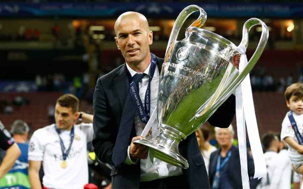 C&rsquo;era una volta Zinedine Zidane: dal trionfo mondiale alla testata a Materazzi, storia di un campione senza tempo