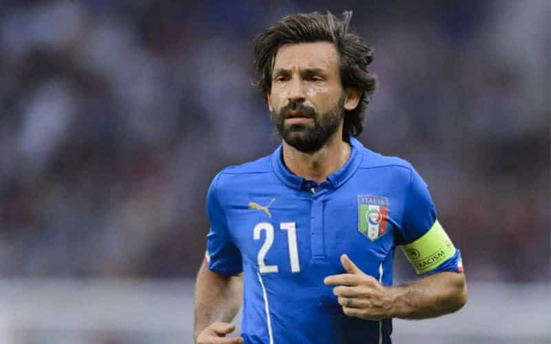 Pirlo e l'addio al calcio che non ci sar&agrave; mai