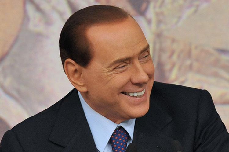 Milan, Berlusconi: &ldquo;Carica onoraria a patto che ci sia anche Galliani&rdquo;