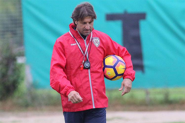 Cagliari, Rastelli in bilico: la societ&agrave; pensa a Iachini per sostituirlo