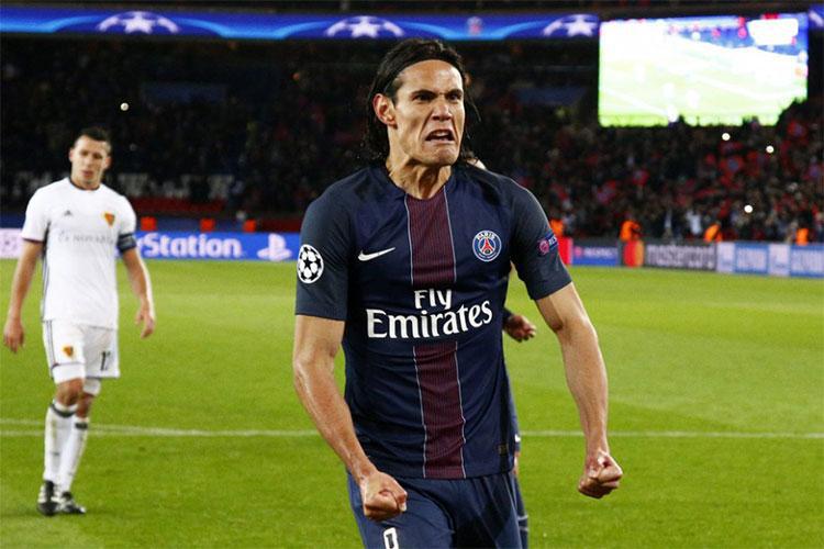 Cavani: "A Napoli giocavo per Mazzarri"