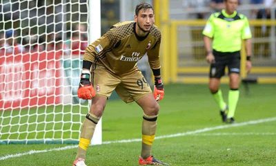 Milan, Donnarumma day: i due fratelli a casa Milan per le firme dei contratti