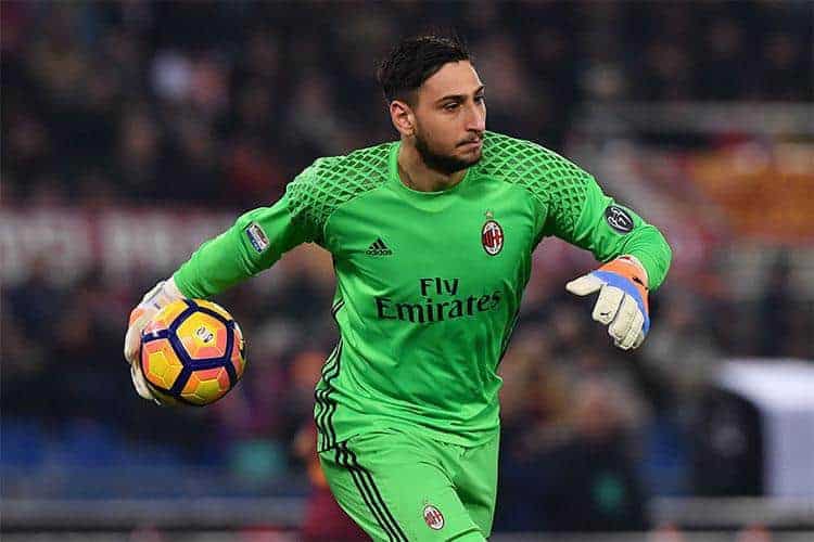 Milan, Enzo Raiola spettatore di eccezione per Italia-Germania. Parler&agrave; con Donnarumma