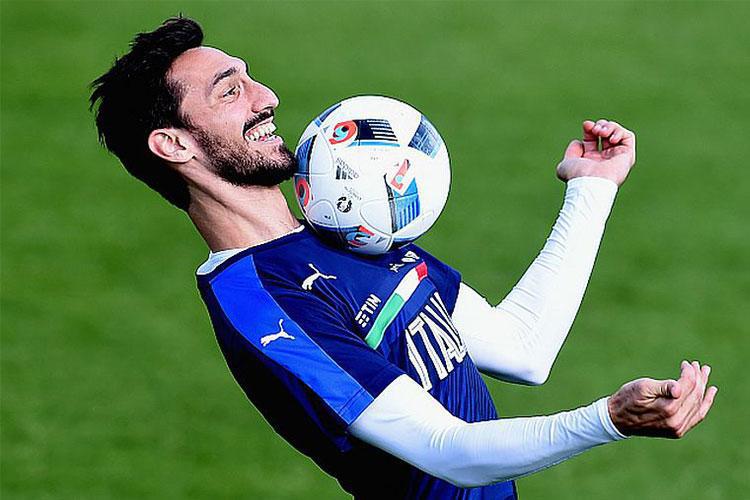Fiorentina, la societ&agrave; comunica le date di autopsia e funerali di Davide Astori