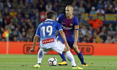 Barcellona, l&rsquo;addio di Iniesta in lacrime: "Vi porter&ograve; sempre nel mio cuore. Non giocher&ograve; in Europa"