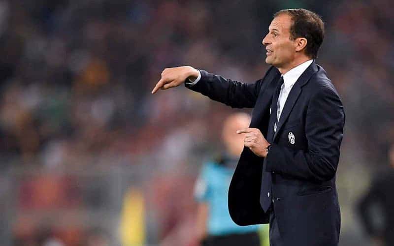 Juventus, Allegri &egrave; sicuro: "Alex Sandro resta con noi"