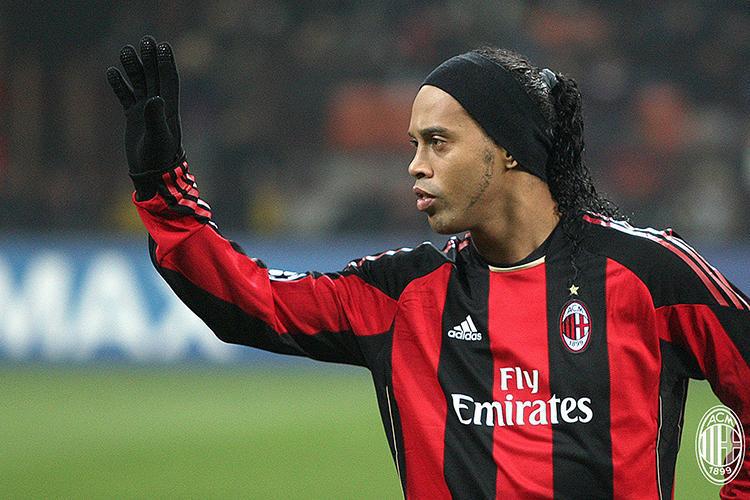 La leggenda di Ronaldinho: una carriera tra samba e joga bonito