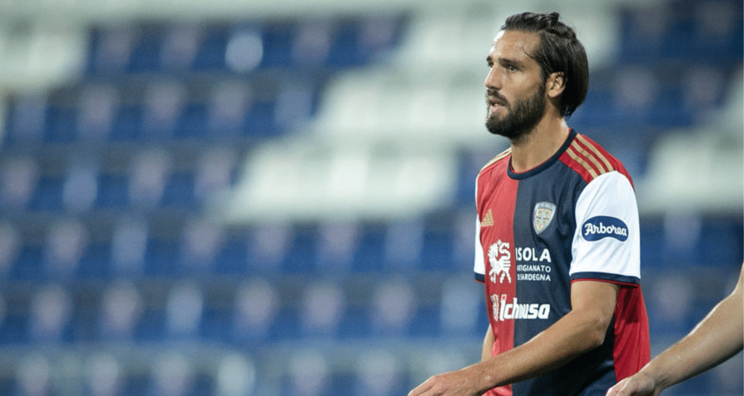 Pavoletti, un tacco alla sfortuna. L&rsquo;attaccante del Cagliari torna finalmente al gol